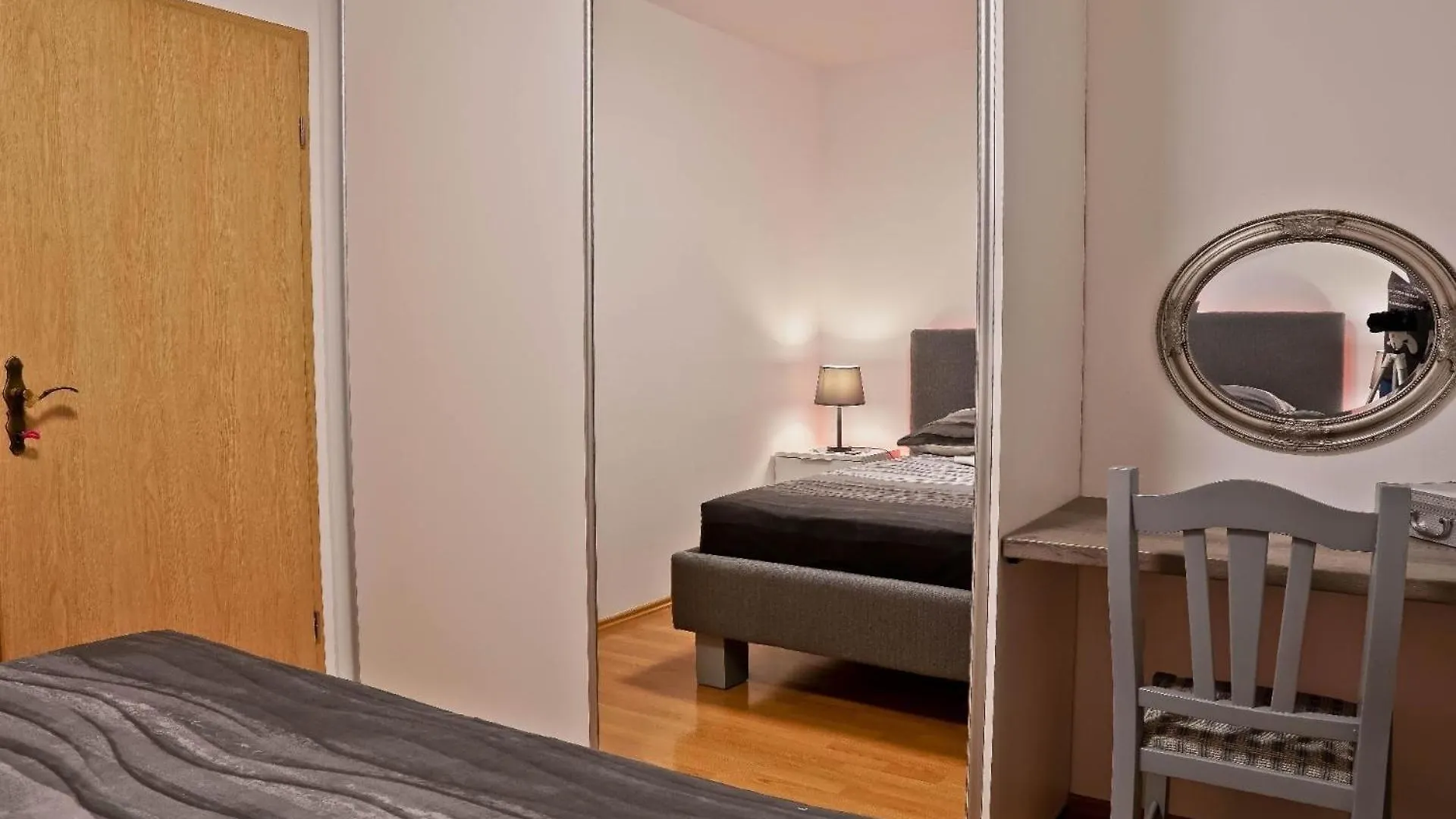 Apartment Ferienwohnung Fuer 8 Personen Ca 110 M In Sikici, Istrien Pula Und Umgebung